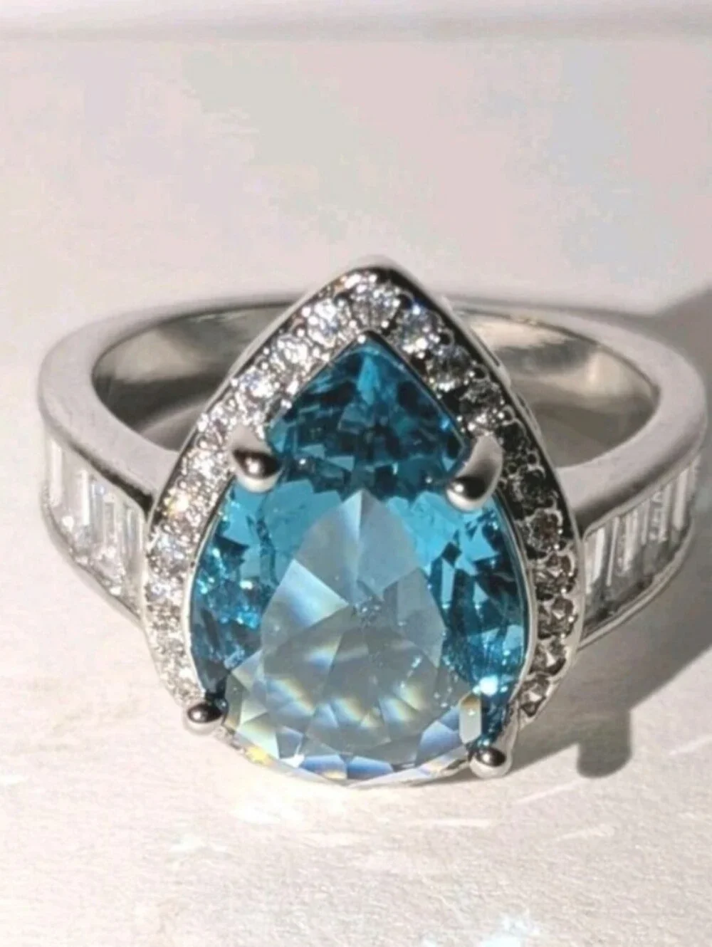 Shimmering 5ct Pear Cut Lab Created Blue Topaz Ring 14k White Gold Plated Sz 6